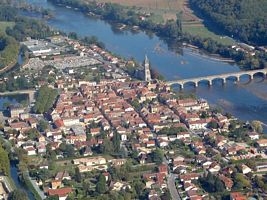 Lalinde east of bergerac